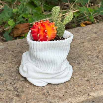 Creative Sock - Style Ceramic Container: Ideal for Candles or Small Plants